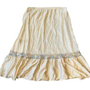 Vintage Vanity Fair Ivory w/Pastel Floral Lace Half Slip Size M